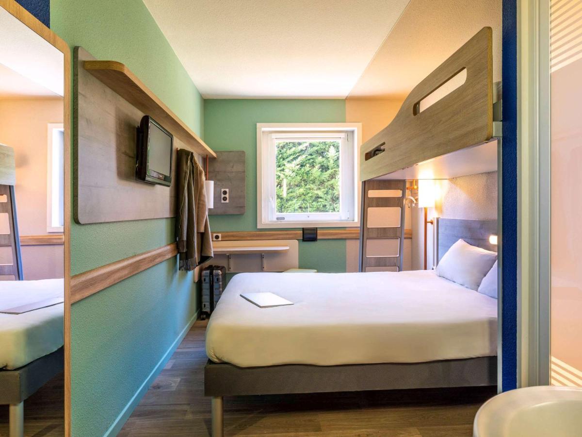 Hotel Ibis Budget Lyon Isle D'Abeau Saint-Quentin-Fallavier Exterior foto