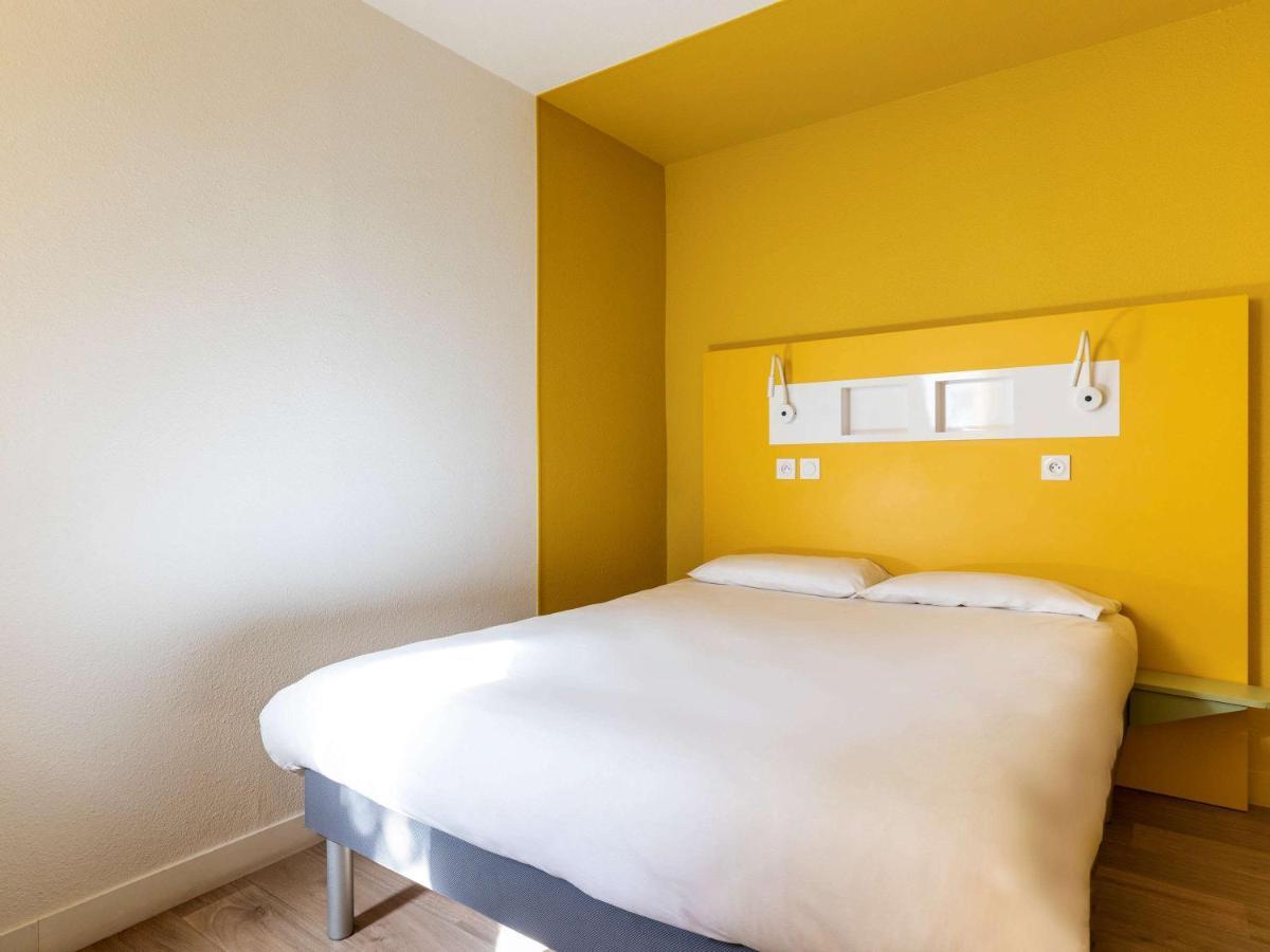 Hotel Ibis Budget Lyon Isle D'Abeau Saint-Quentin-Fallavier Exterior foto